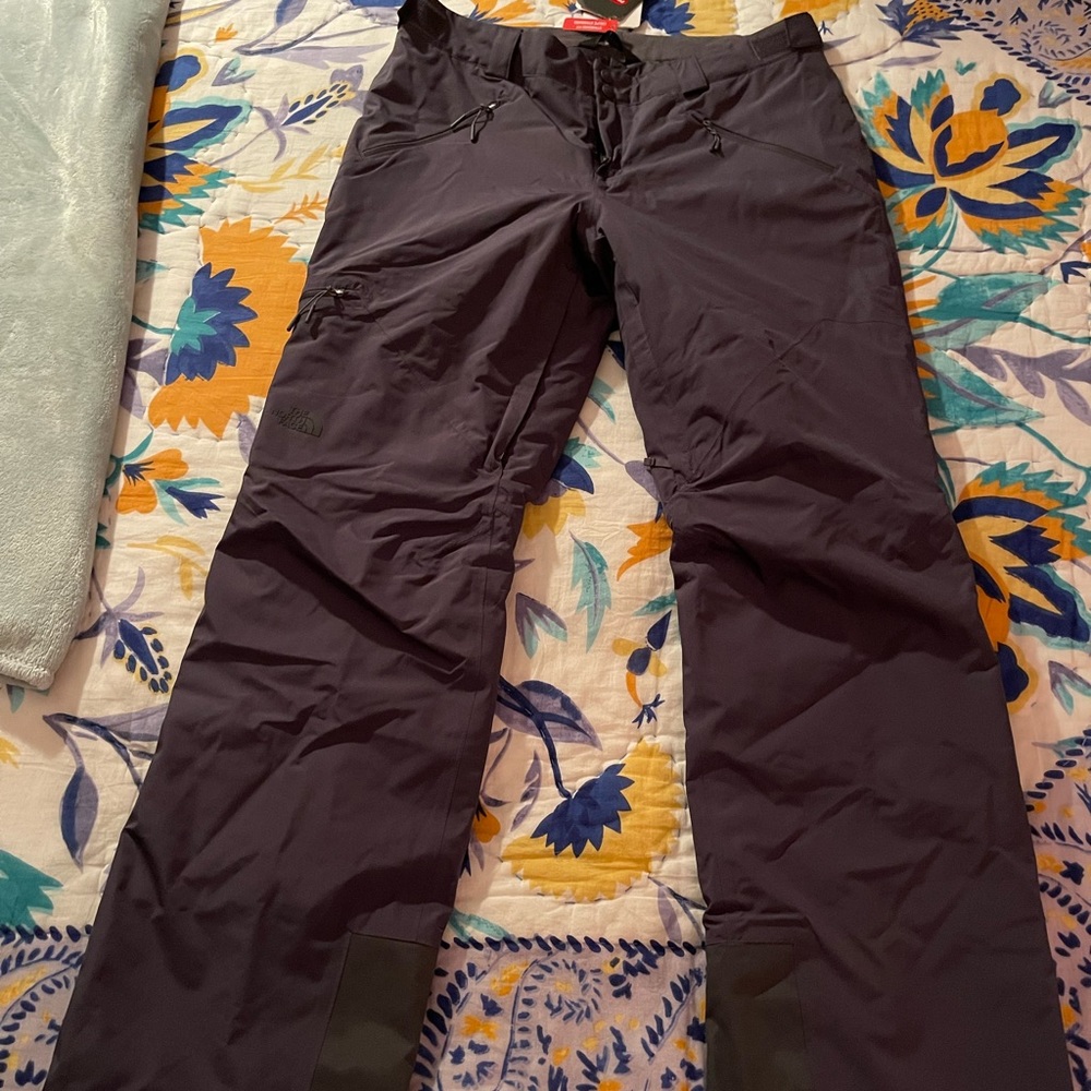 NWT The North Face Ski Pants